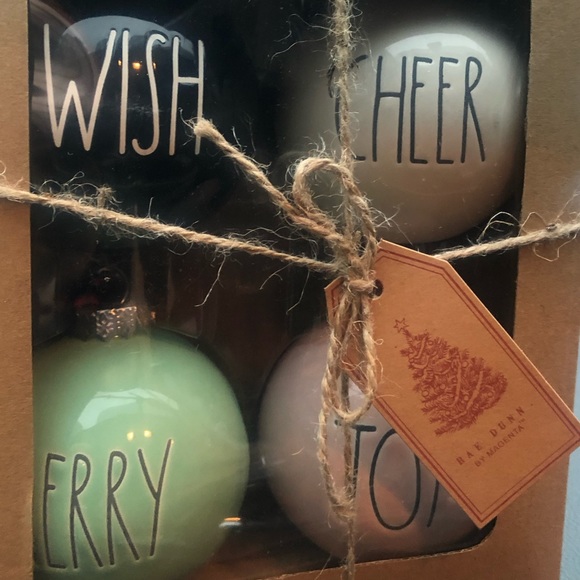 RAE DUNN: Set of 4 Colourful Pastel Christmas Balls/ Ornaments - Picture 3 of 10